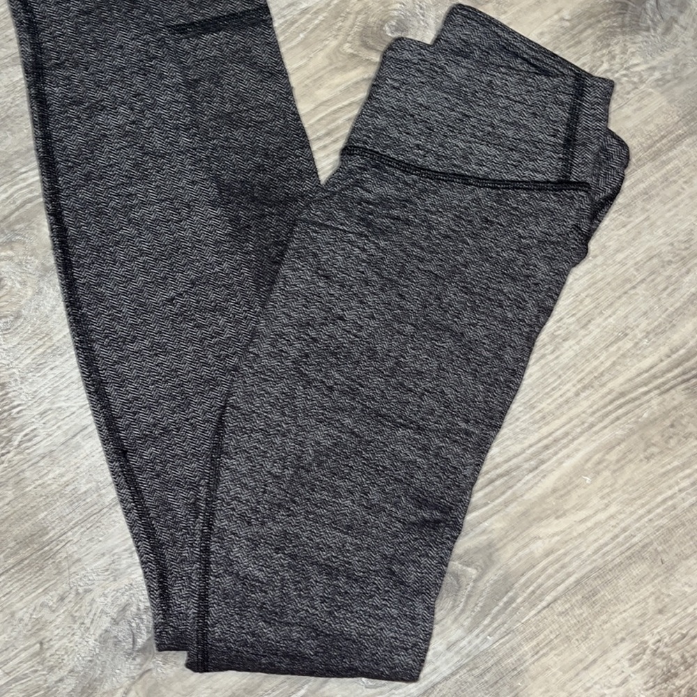 Lululemon full length wunder unders